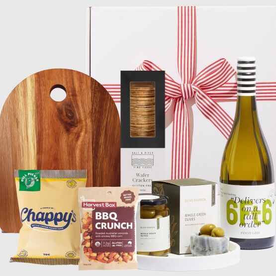 Gluten-Free Wine & Nibbles Hamper