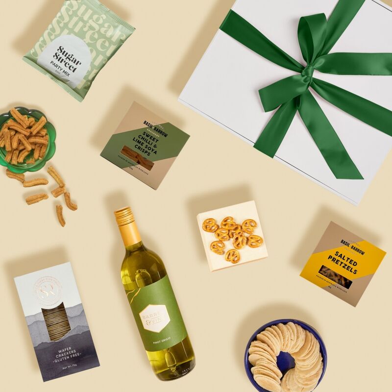 Gourmet White Wine Hamper - Image 2