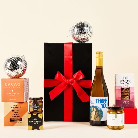 Special Signature Sip Sparkling Hamper